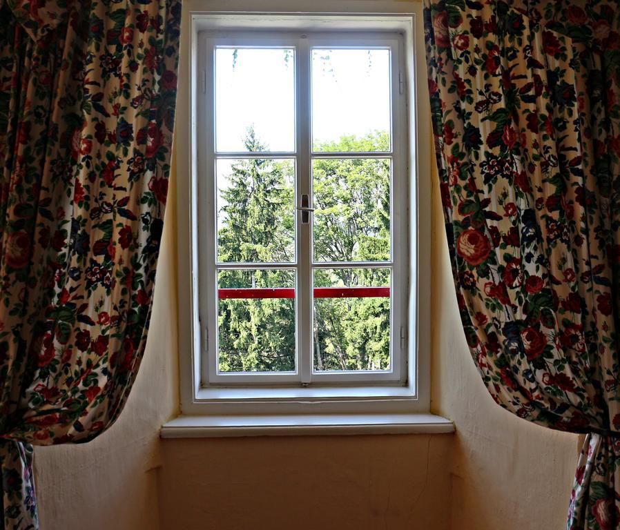 Schloss Moosburg Gaestehaus Екстериор снимка